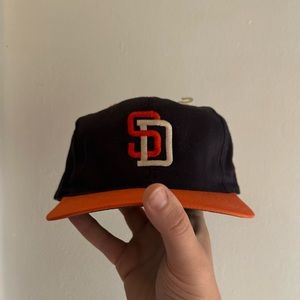 Vintage 1990s Twins Enterprise San Diego Padres SnapBack